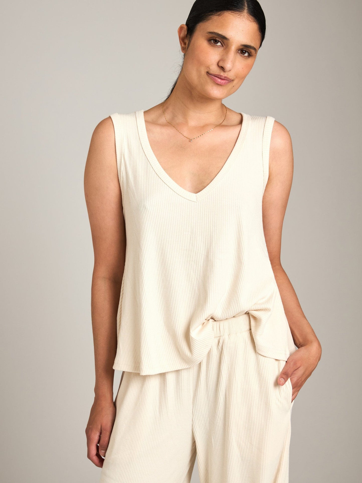 LOVEFINN TOPS Cream / S Ribbed Tank Top