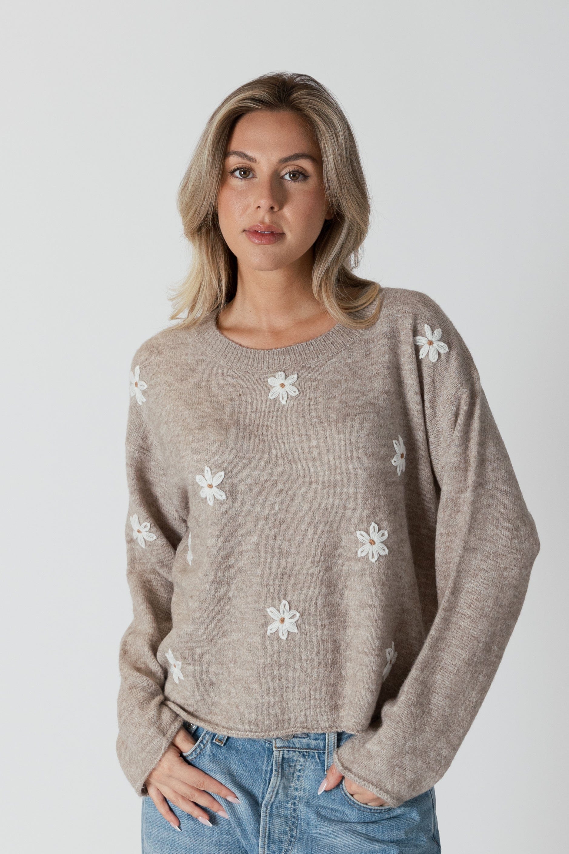 sweater - LYLA + LUXE - Aiden Embroidered Crew - PLENTY