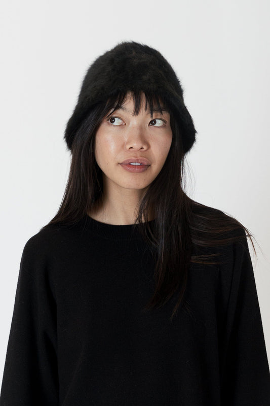 LYLA + LUXE ACCESSORIES Fuzzy Bucket Hat