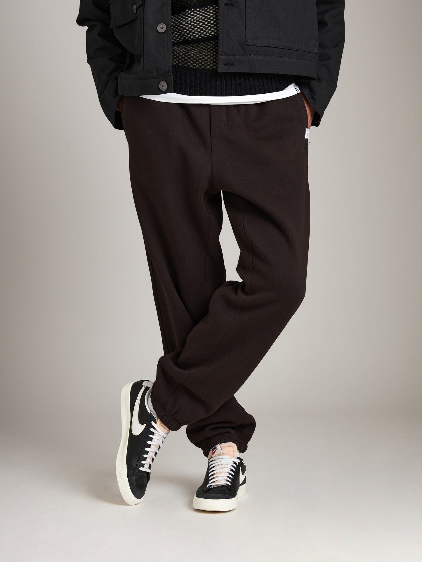 ATRIUM M BOTTOMS Deep Coffee / XS Relaxed Fleece Jogger