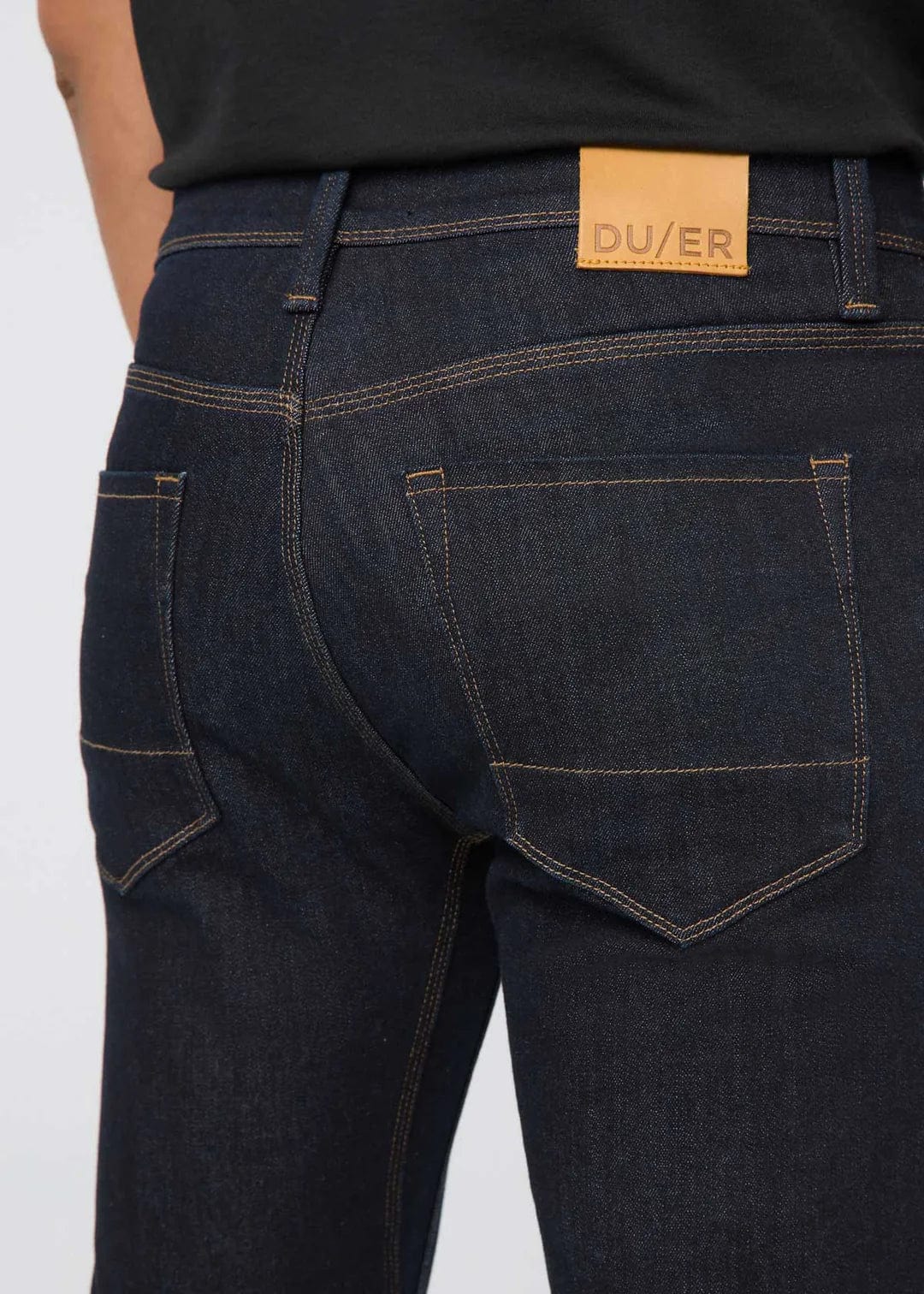 DUER M BOTTOMS Performance Denim Plus Straight