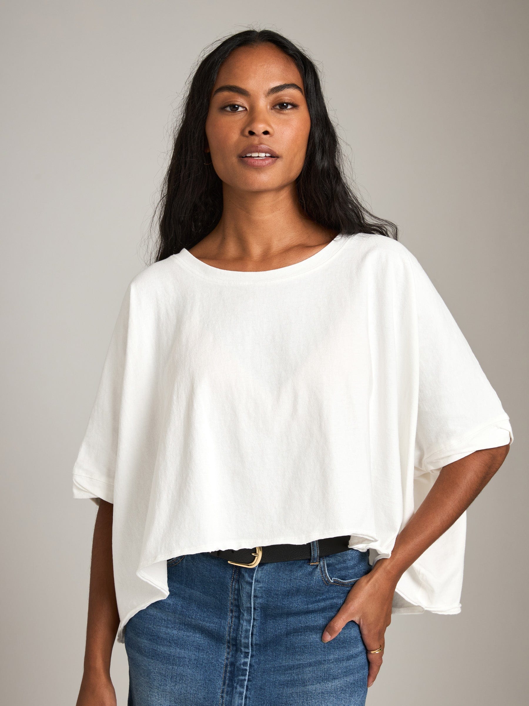 LOVEFINN tops White / S Dye And Wash Oversized Top