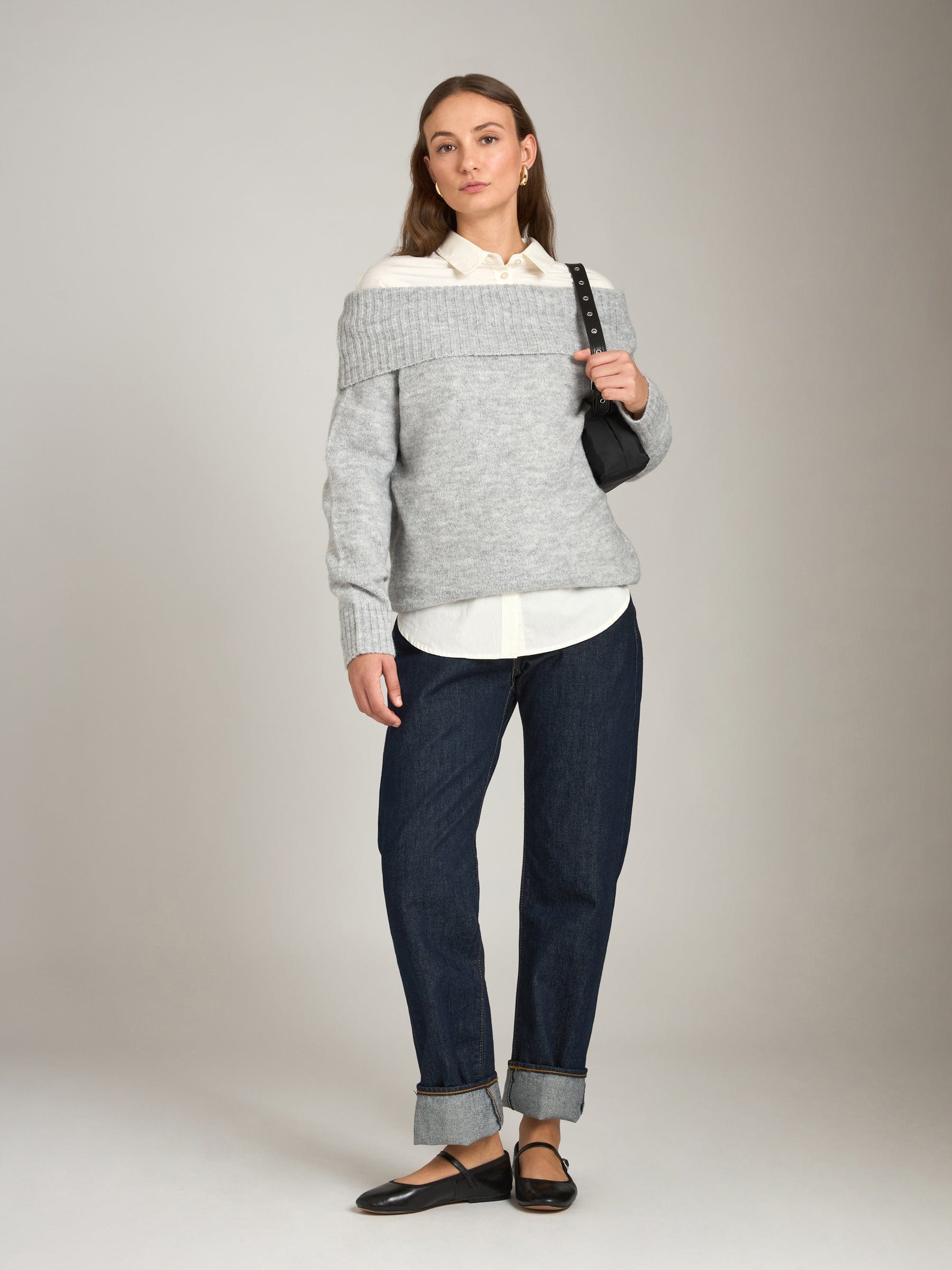 LOVEFINN sweater Pesla Off Shoulder Pullover