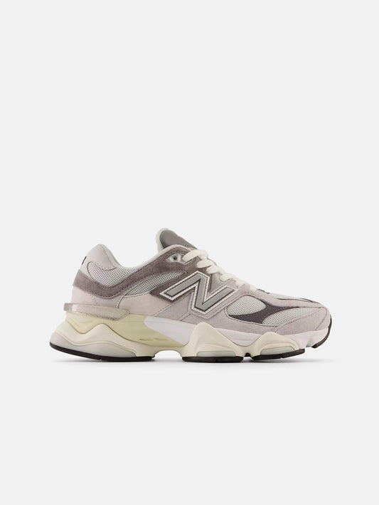 SHOES - NEW BALANCE - 9060 Sneaker - PLENTY