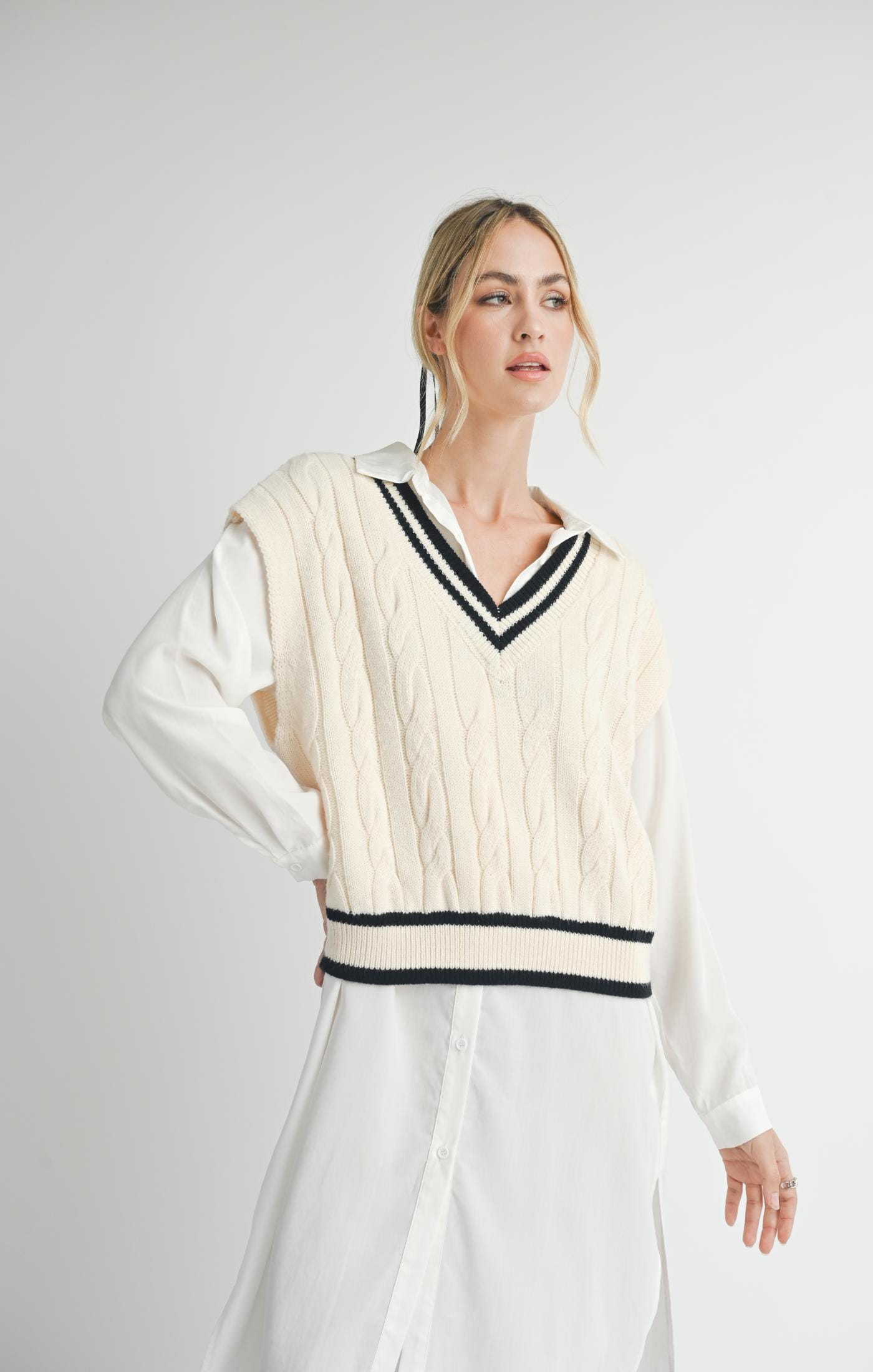 SADIE & SAGE sweaters Tara V Neck Cable Vest