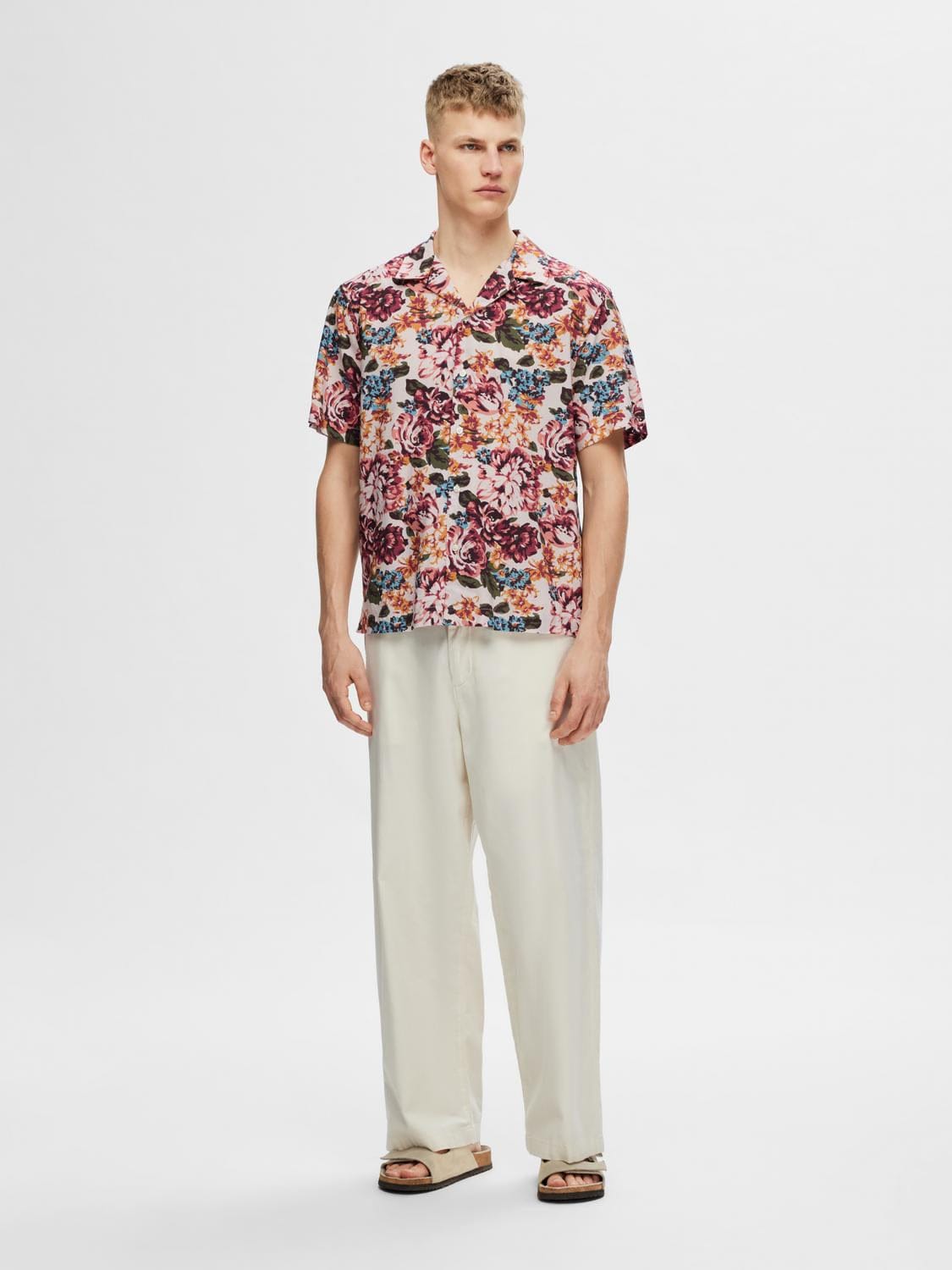 m tops - Selected - Relaxed Floral Shirt AOP - PLENTY