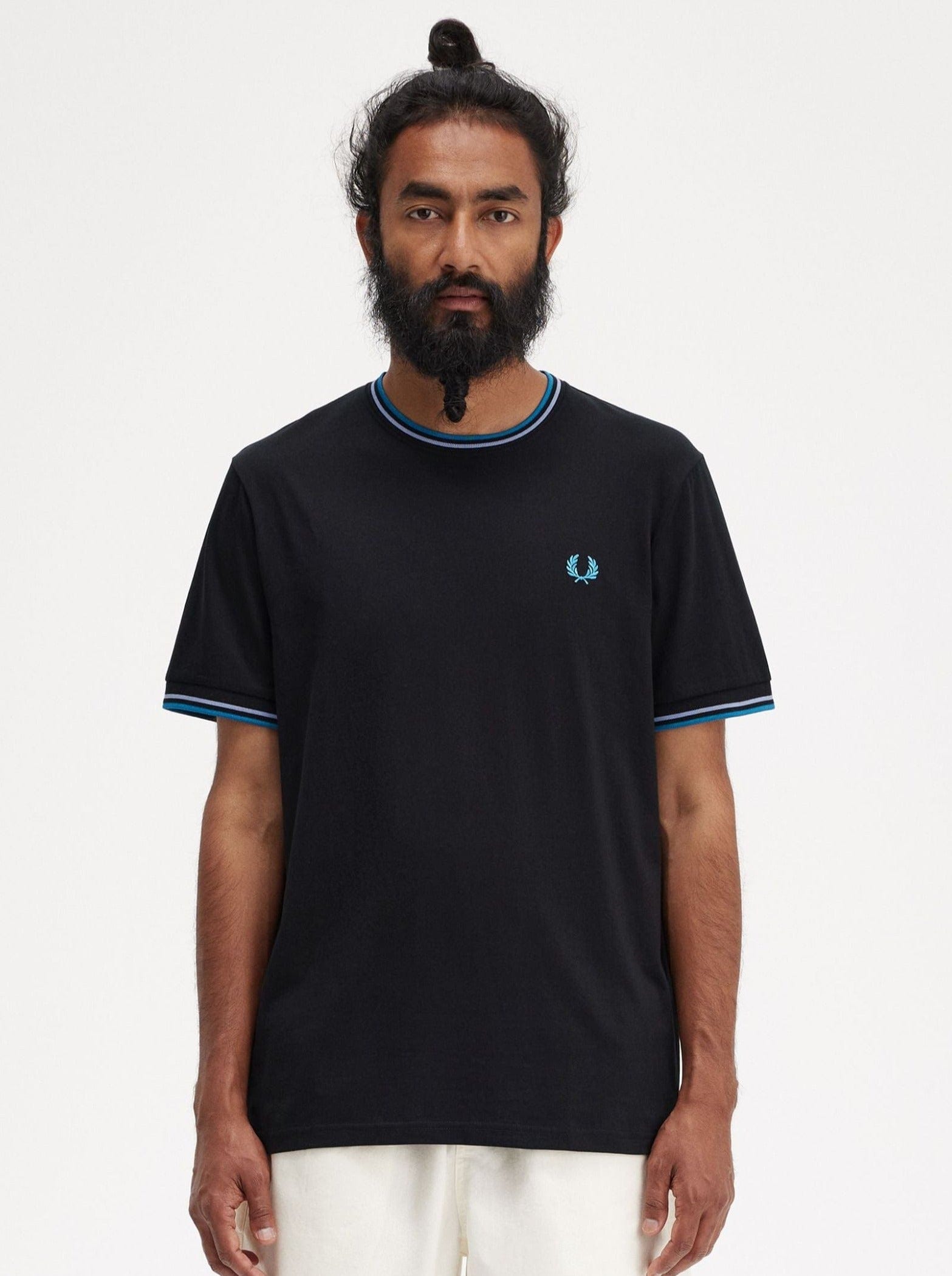 m tops - FRED PERRY - Twin Tipped T-Shirt - PLENTY