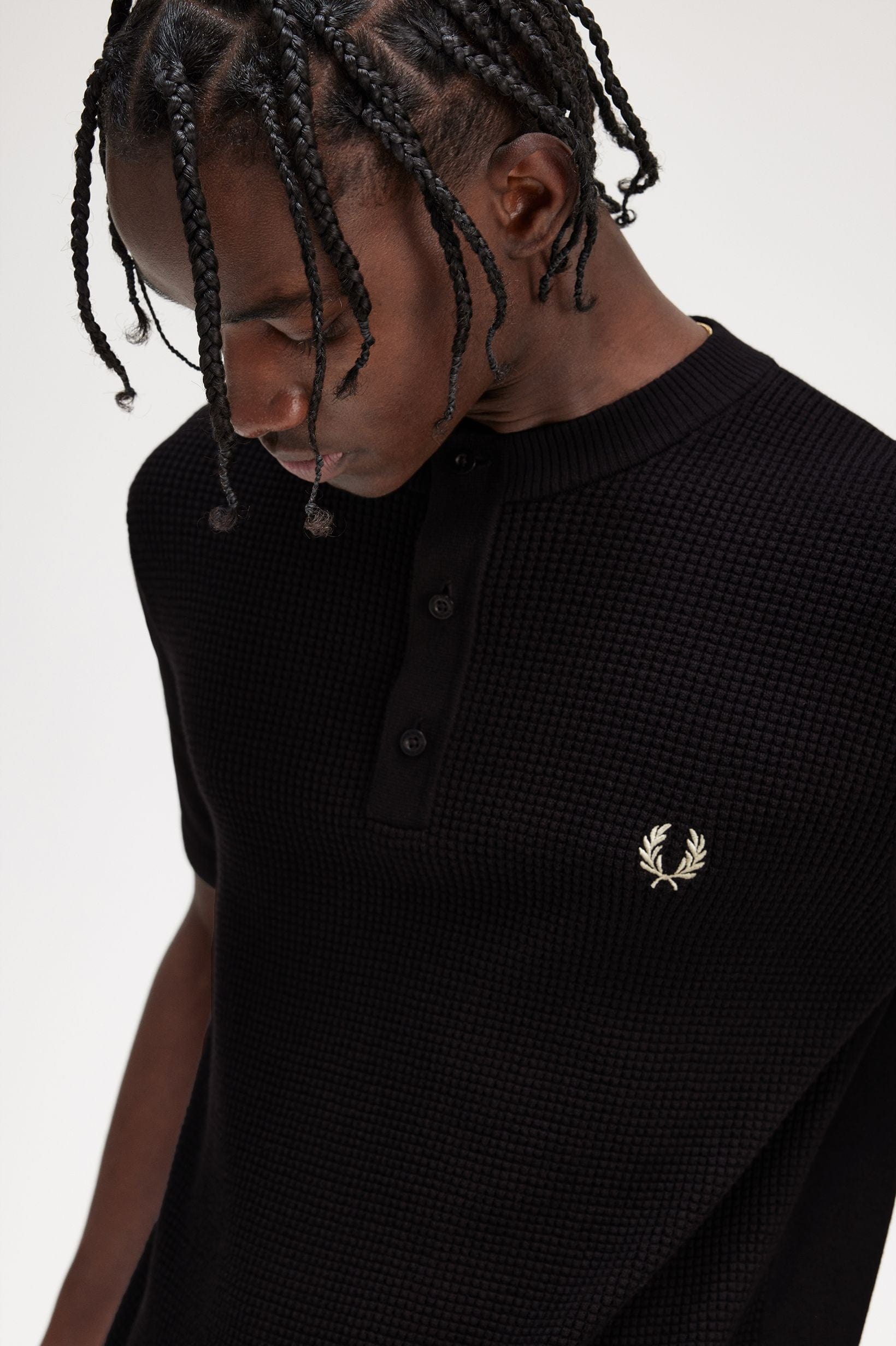 m tops - FRED PERRY - Waffle Stitch Henley Shirt - PLENTY