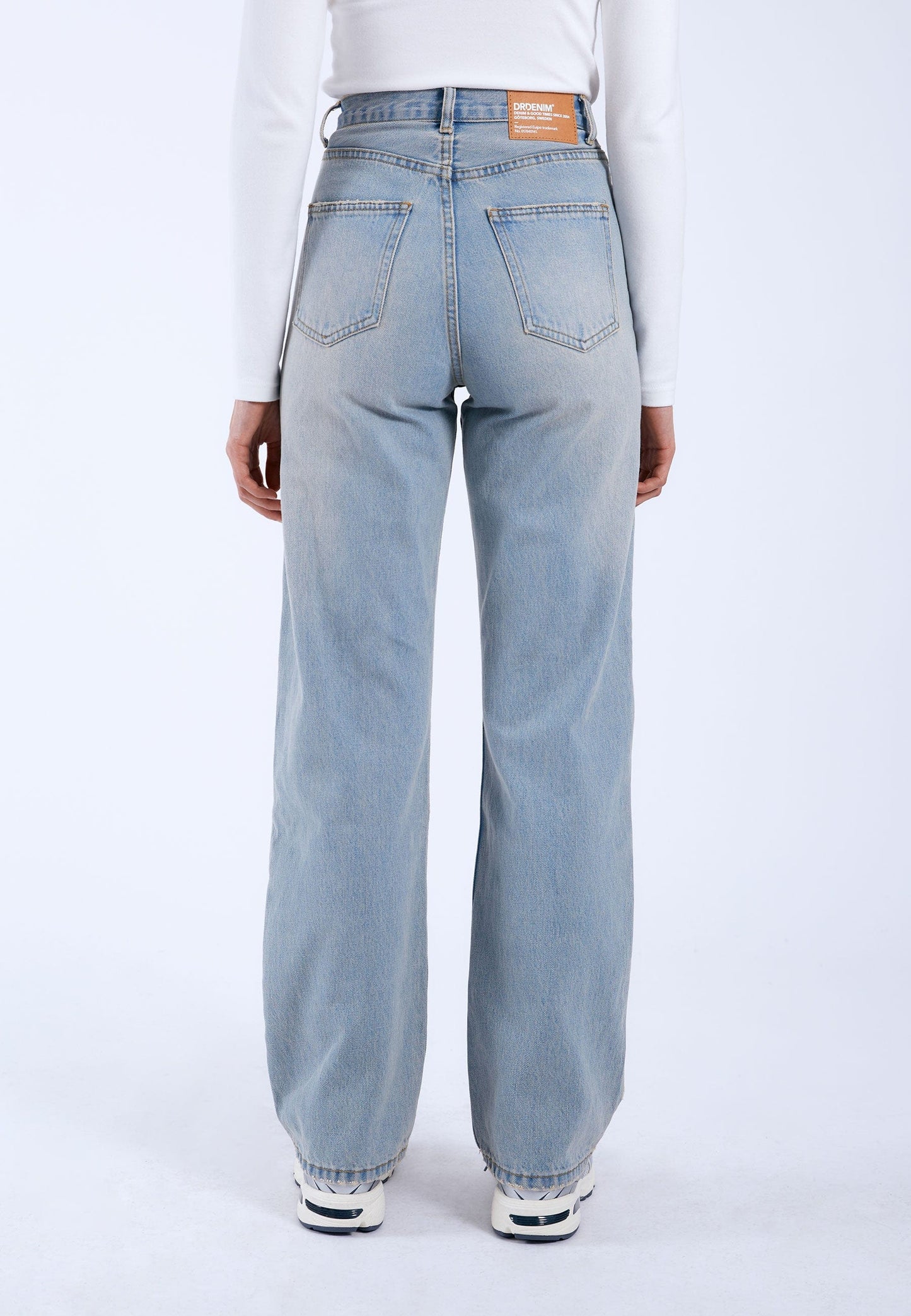 DR DENIM Denim Echo Straight Leg - Canyon Light Vintage