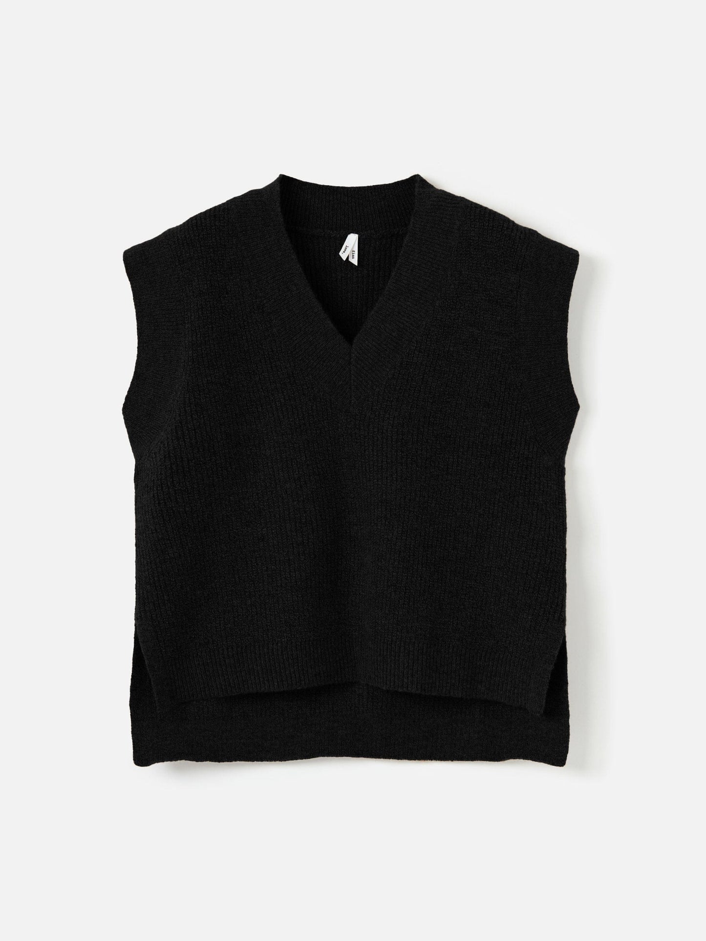 LOVEFINN Sweater Black / S Knit Vest