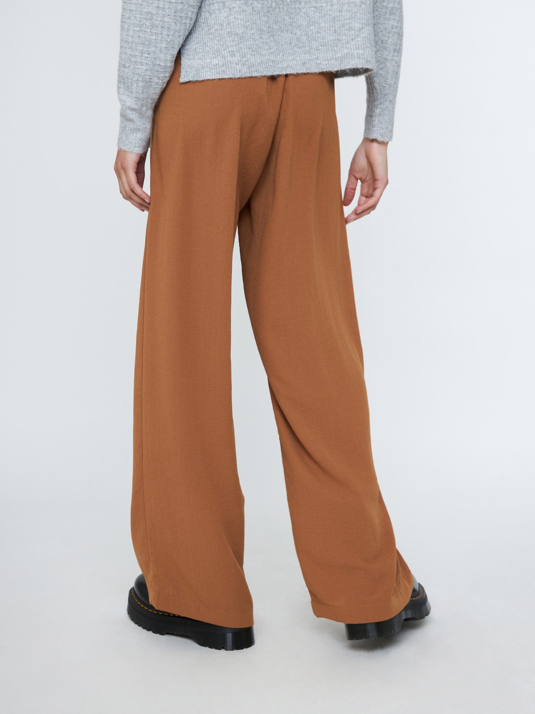 Monk & Lou Bottoms Avril Wide Leg Pants