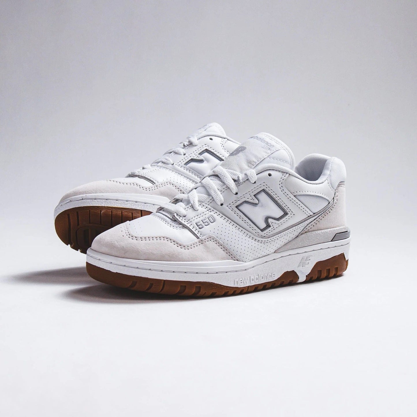 NEW BALANCE SHOES 550 Sneaker - White Beige