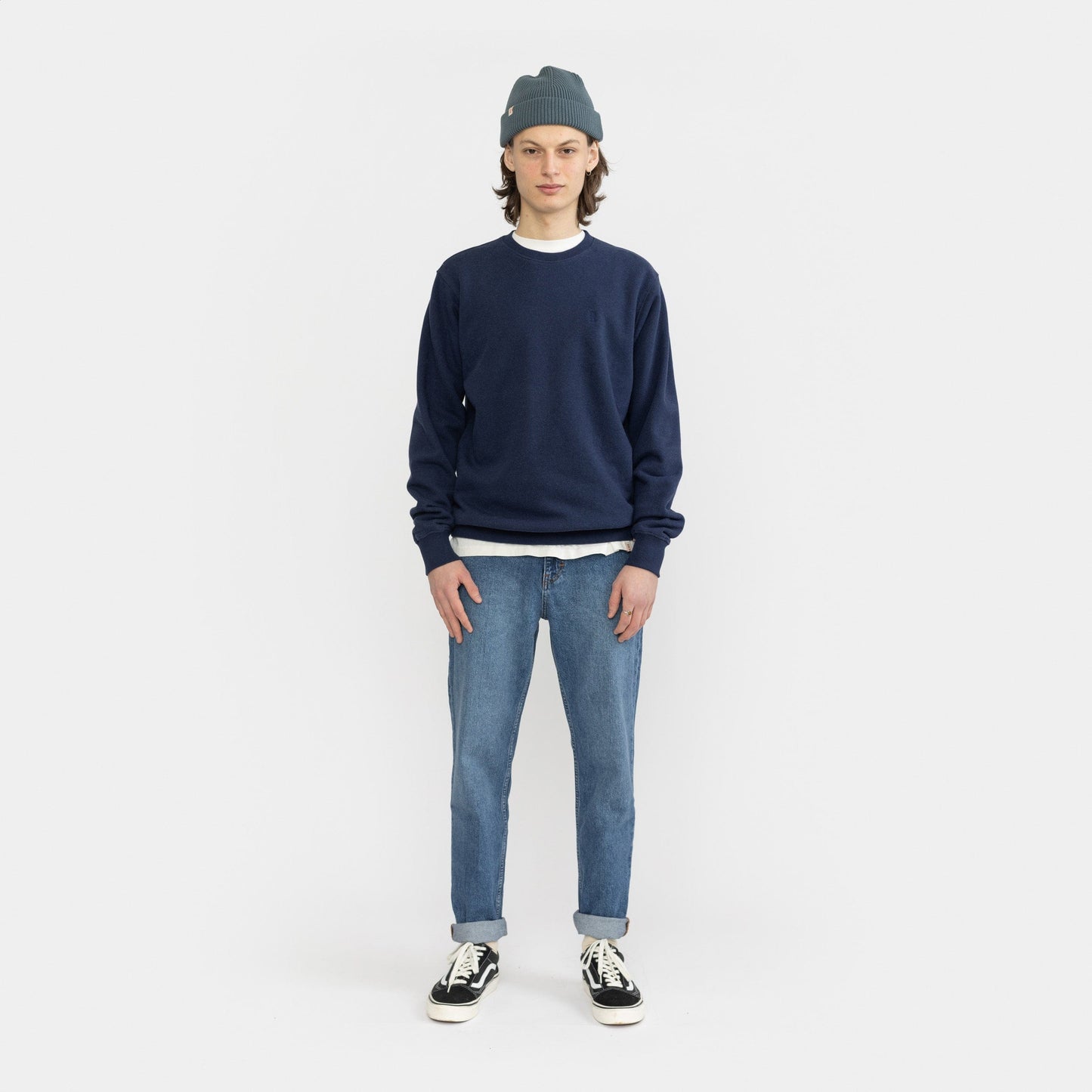 m sweaters - REVOLUTION - Regular Organic Crewneck - PLENTY