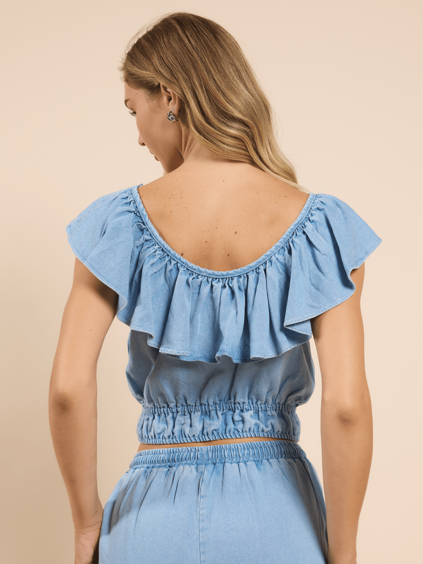 SADIE & SAGE TOPS It's Pouring Wide Ruffle Top