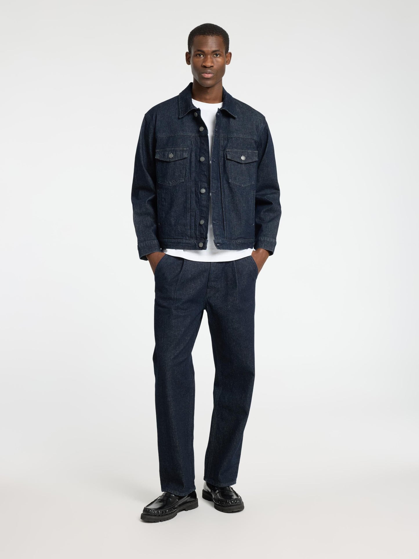 Selected M BOTTOMS Loose Kobe Pleat Jean