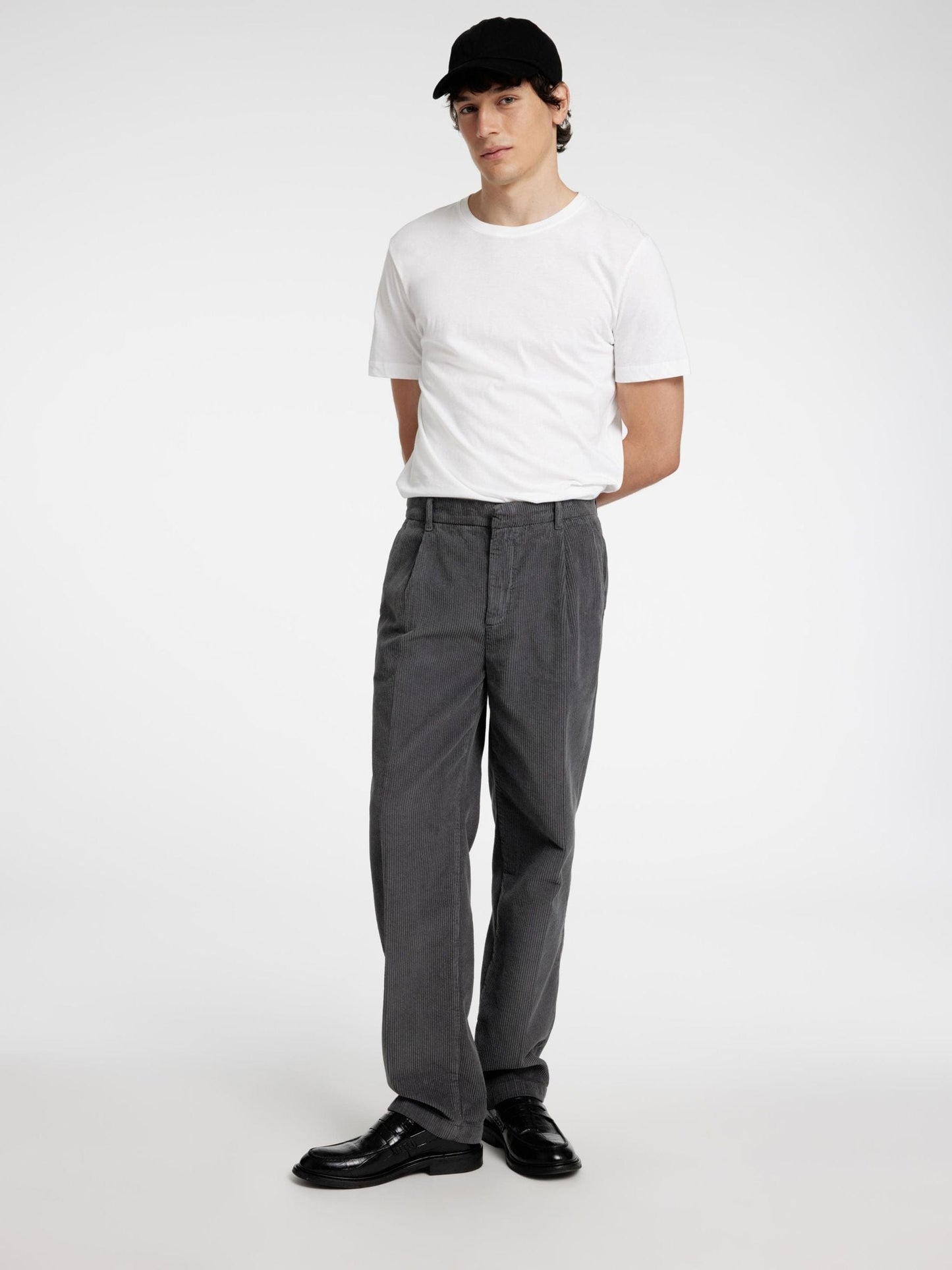 Selected M BOTTOMS Tristan Cord Pant