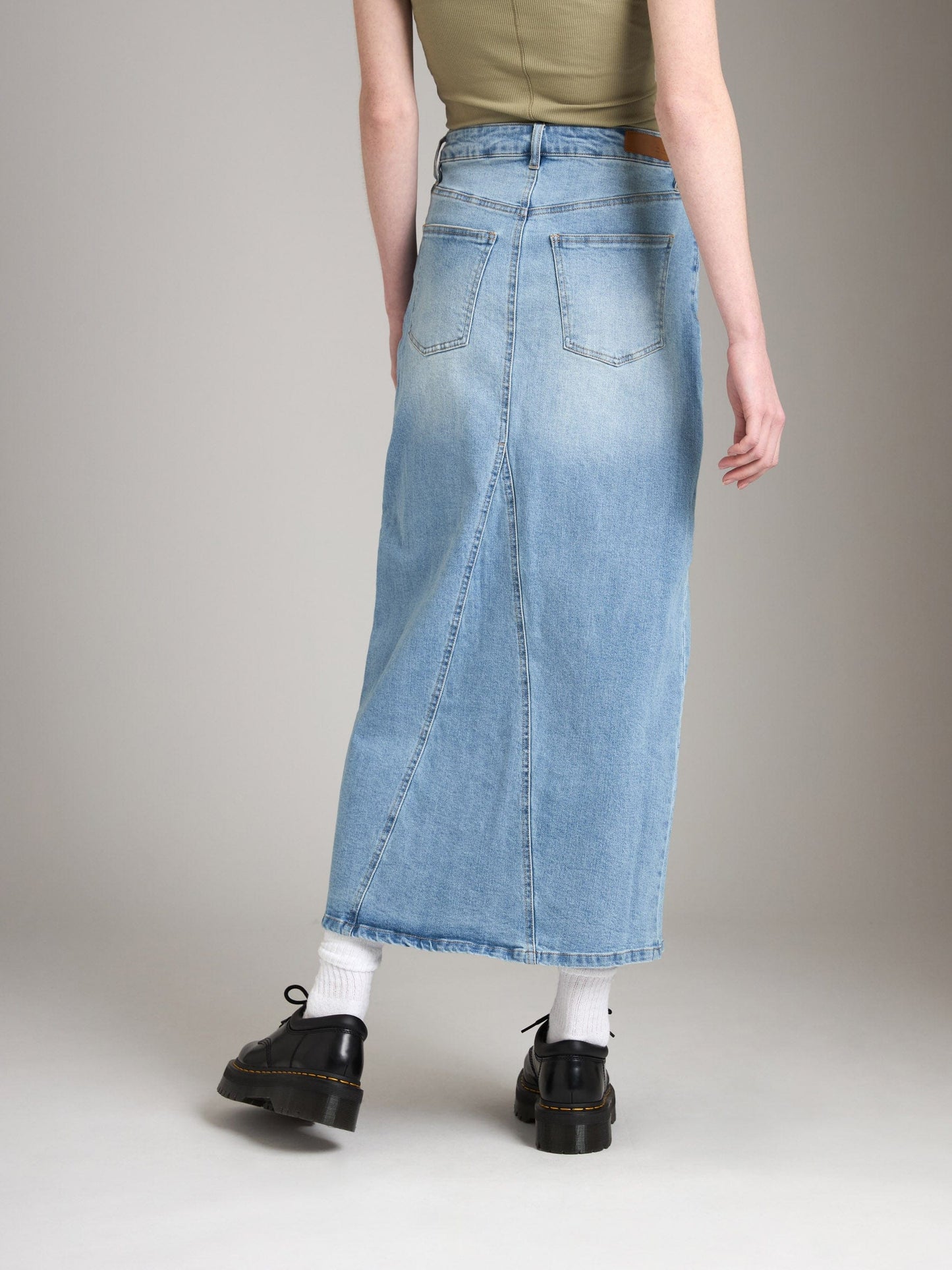 TAILOR MADE BOTTOMS Toulouse Denim Maxi Skirt